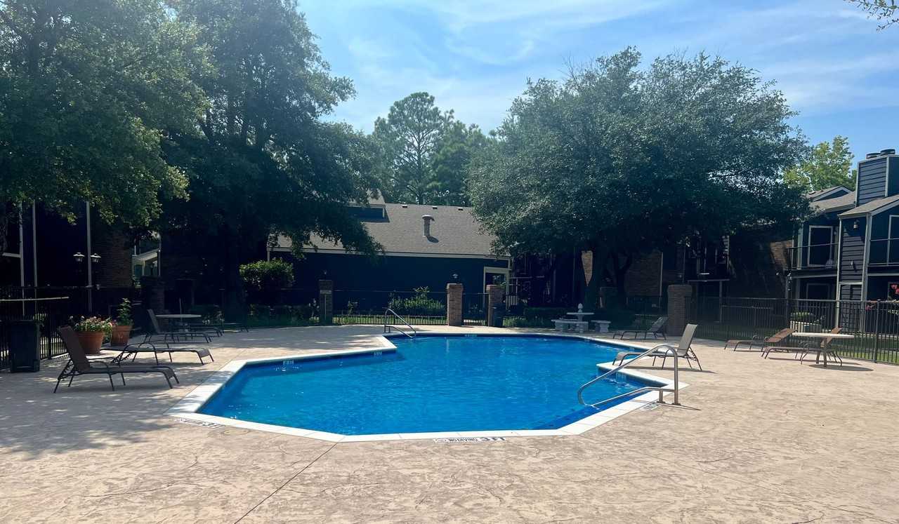 Southridge Apartments - Photo 7 of 31