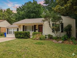 featured image of 1027 W Apache St #0