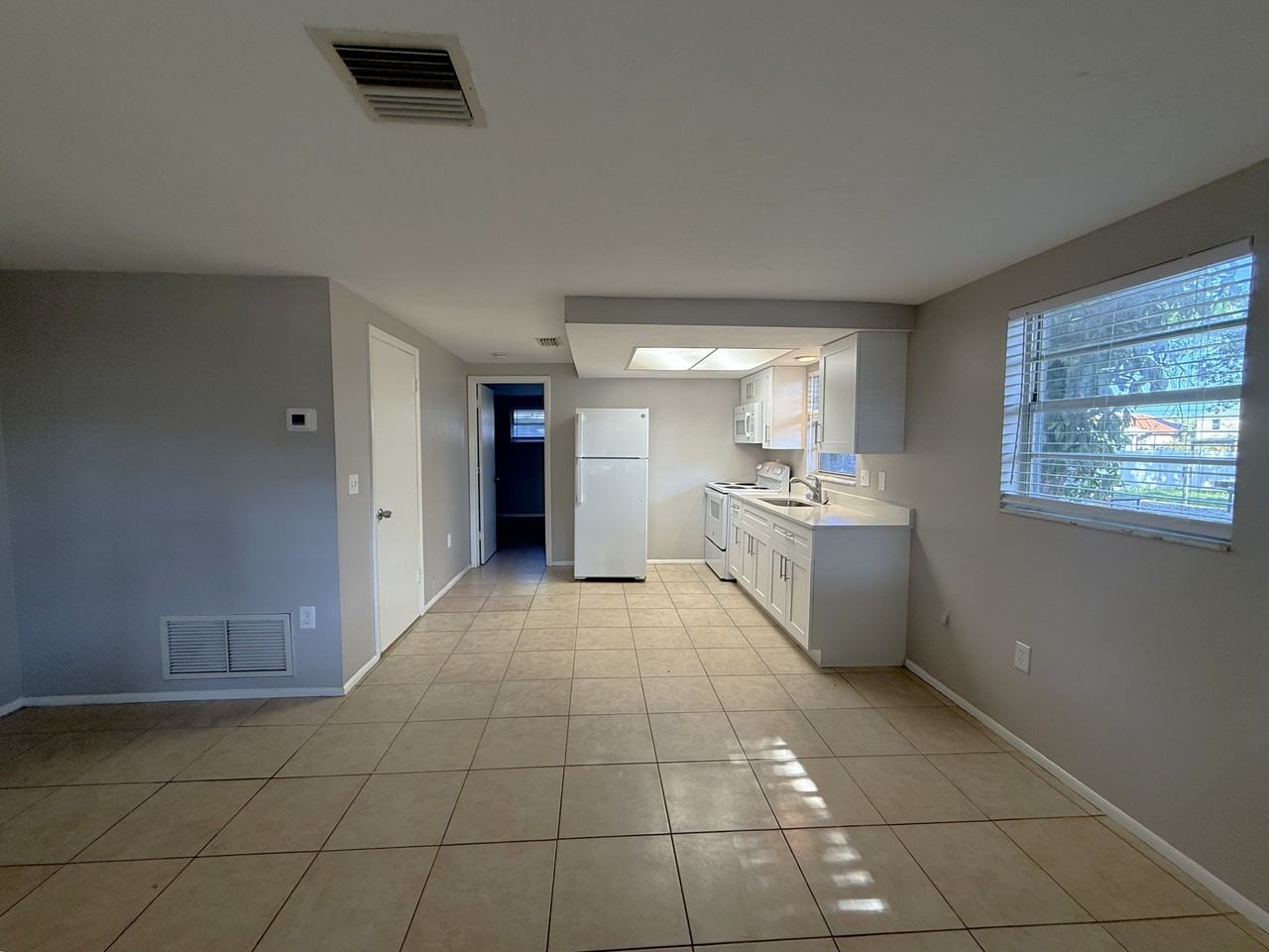 611 Osceola Rd #19 - Photo 2 of 14