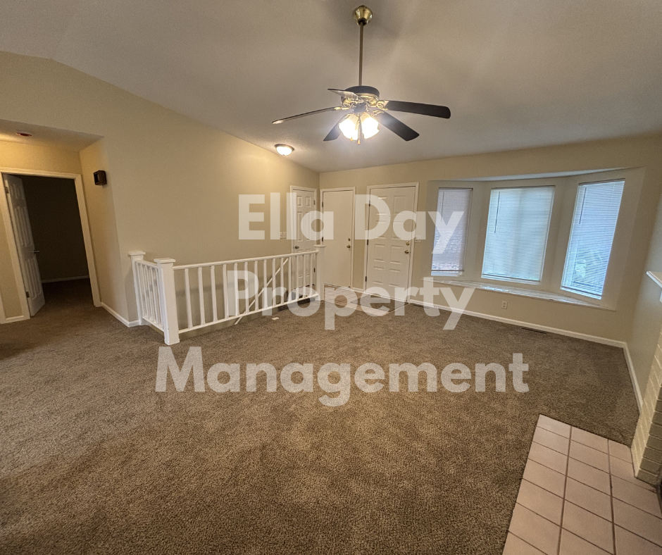 8605 W 15th St N #1 - Photo 3 of 10