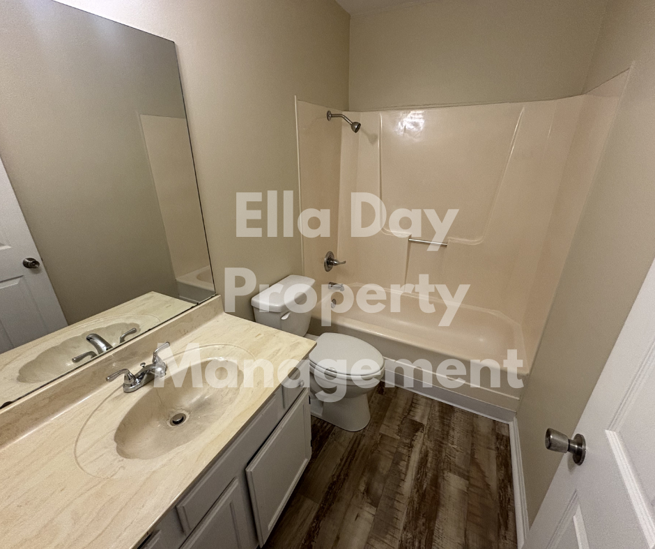 8605 W 15th St N #1 - Photo 6 of 10