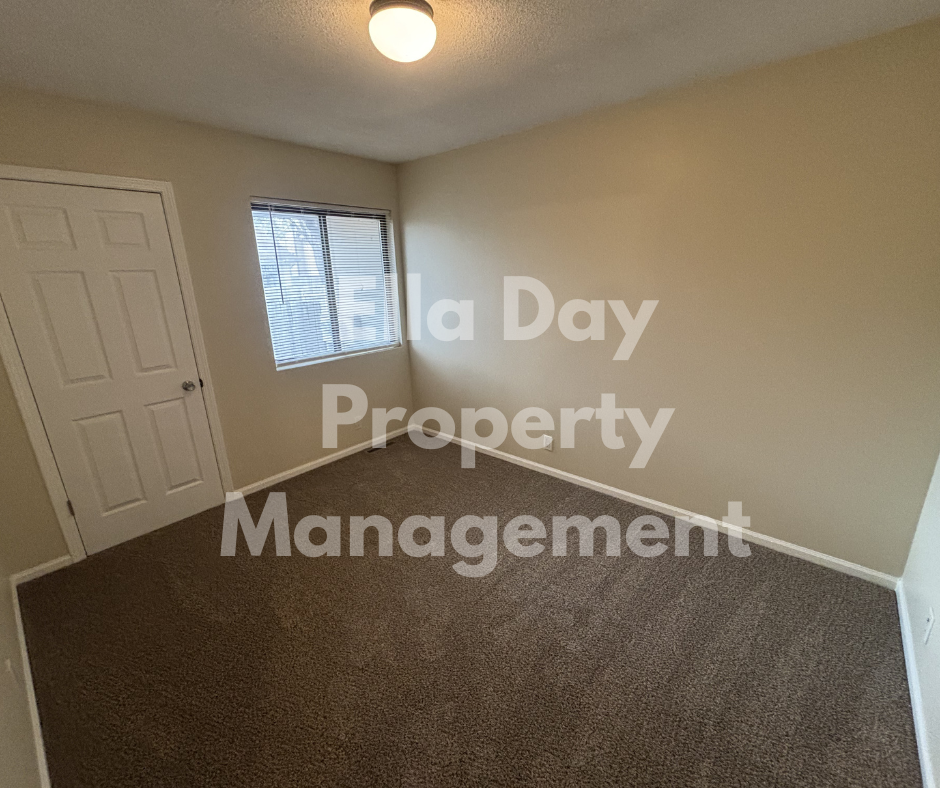 8605 W 15th St N #1 - Photo 7 of 10