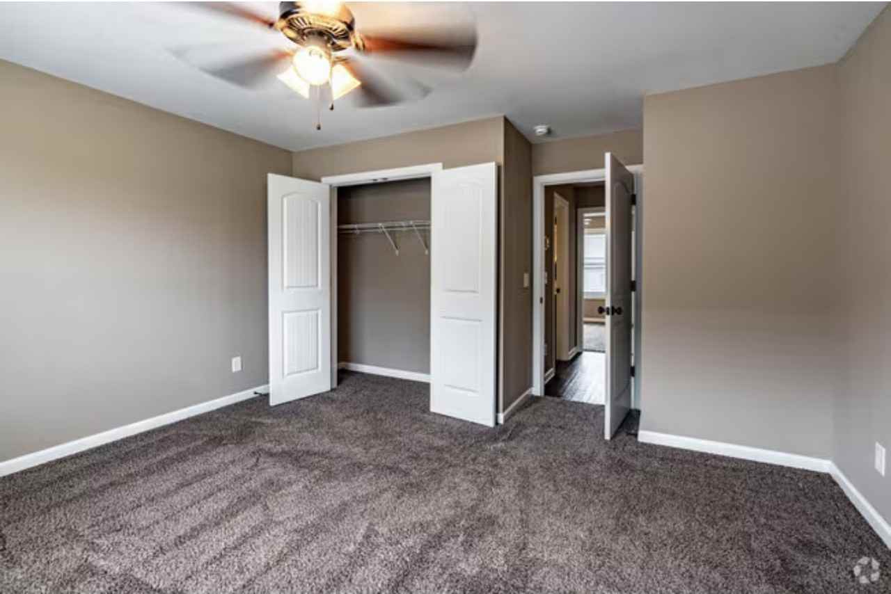 Rollow Ln #2499K - Photo 4 of 8