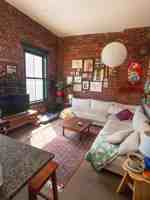 featured image of 154 Main St