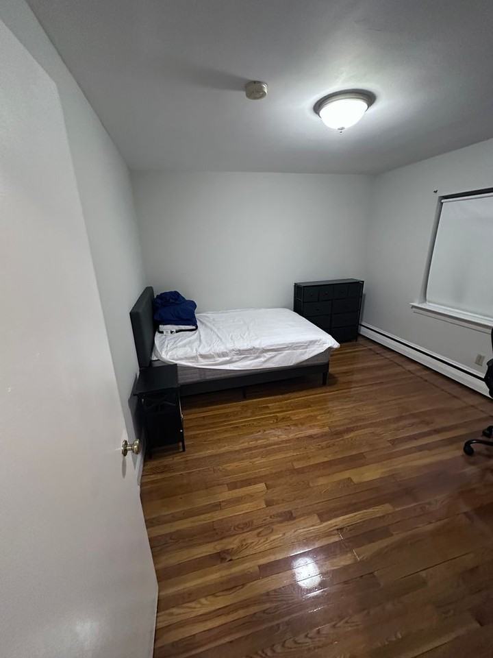 67 Chiswick Rd - Photo 4 of 10