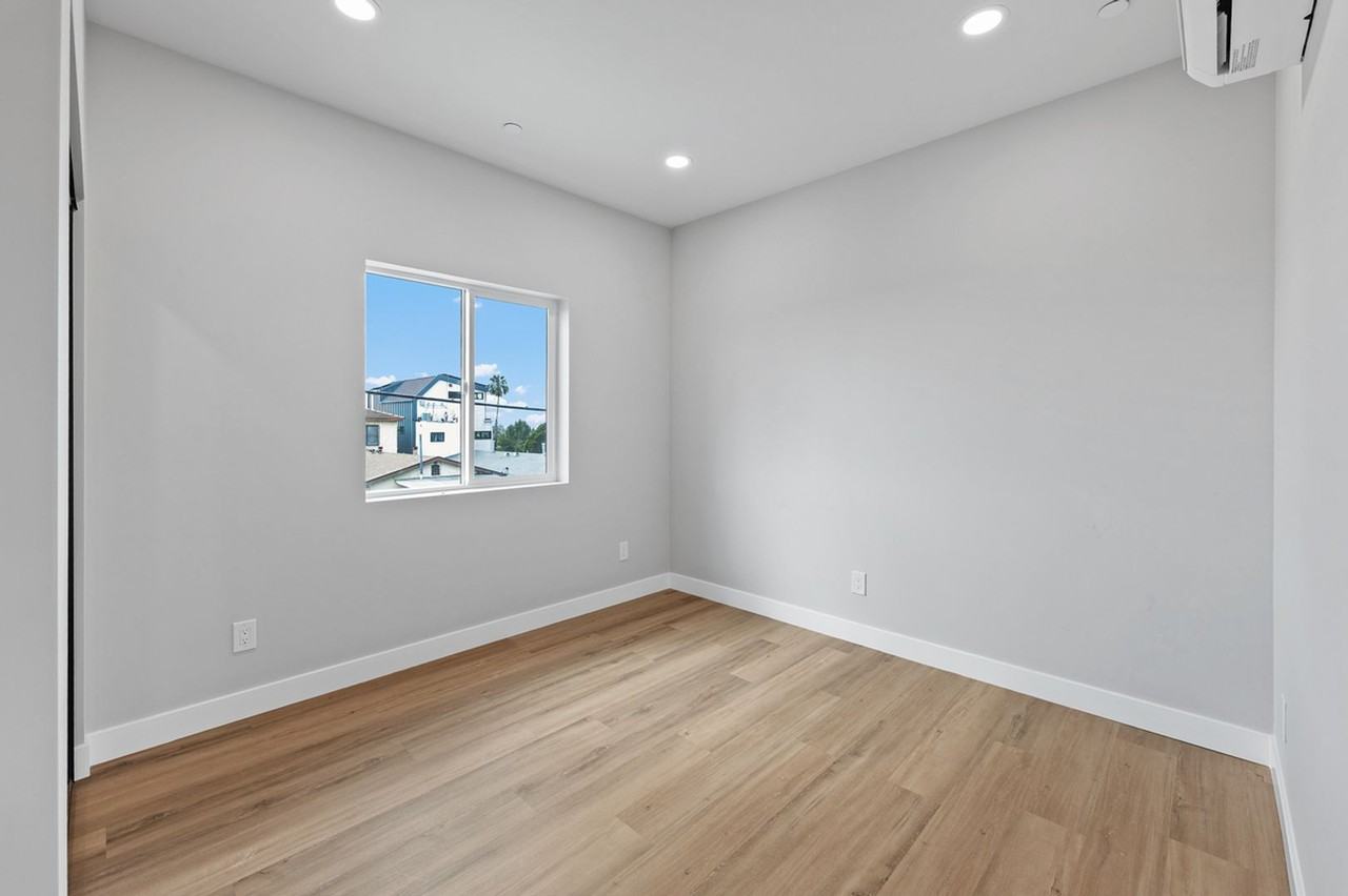 3365 A St #3 - Photo 4 of 11