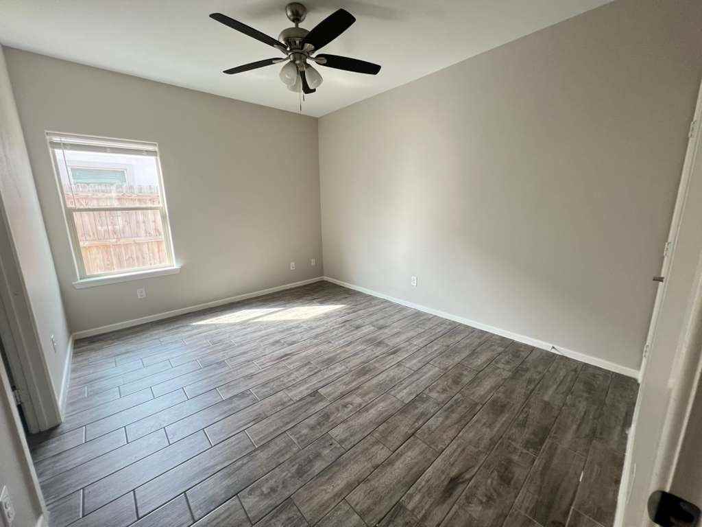 Sandpiper Ave #3 - Photo 6 of 7