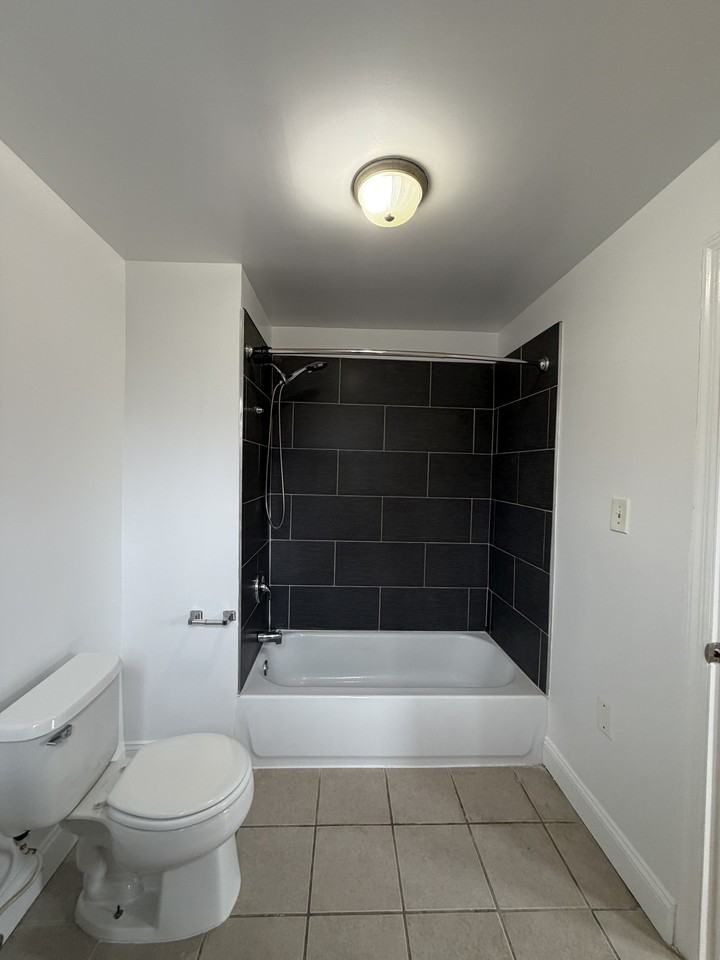 58 South 13th Street - 2Apt 2 #2 - Photo 4 of 11