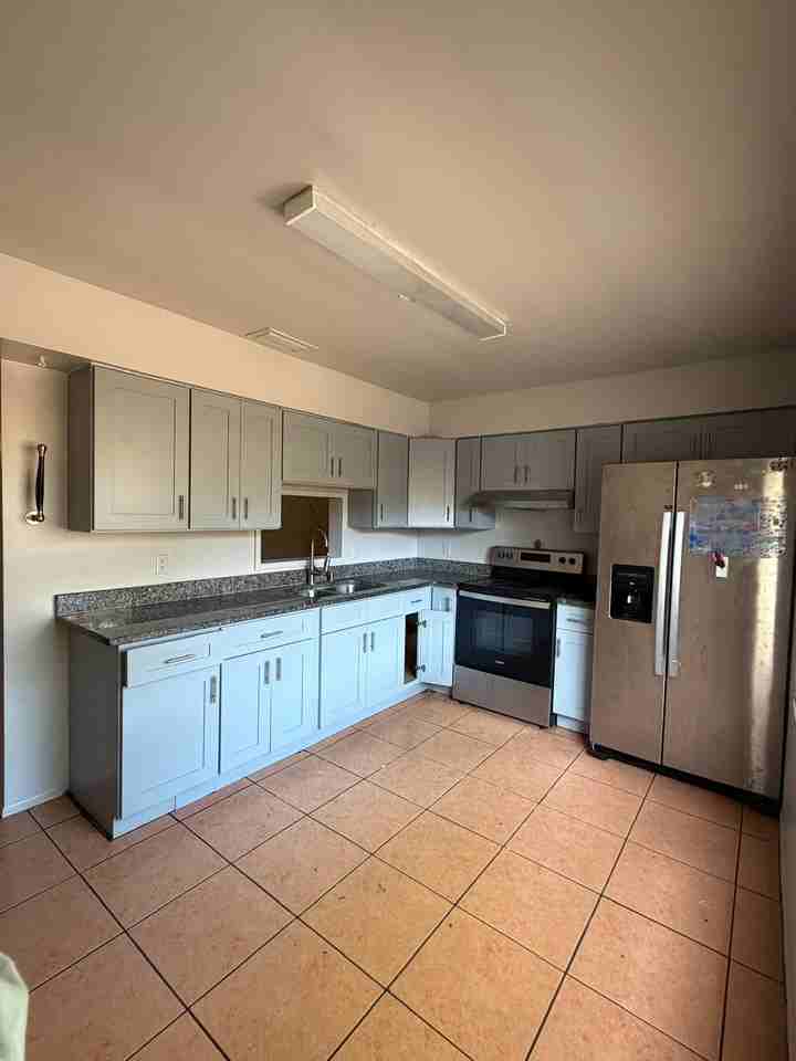 101 Red Cedar Dr - Photo 4 of 19