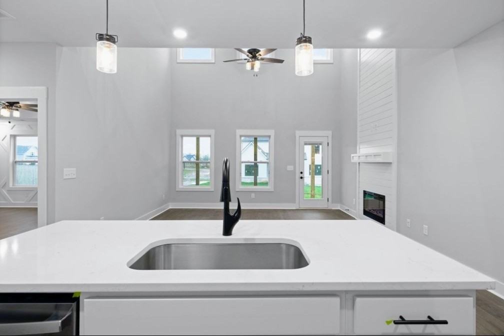 955 Alton Dr #1 - Photo 5 of 18