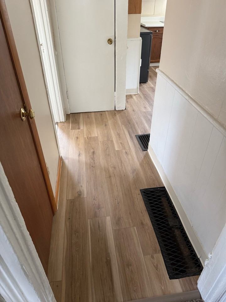 W 7th St #449-5 - Photo 7 of 16