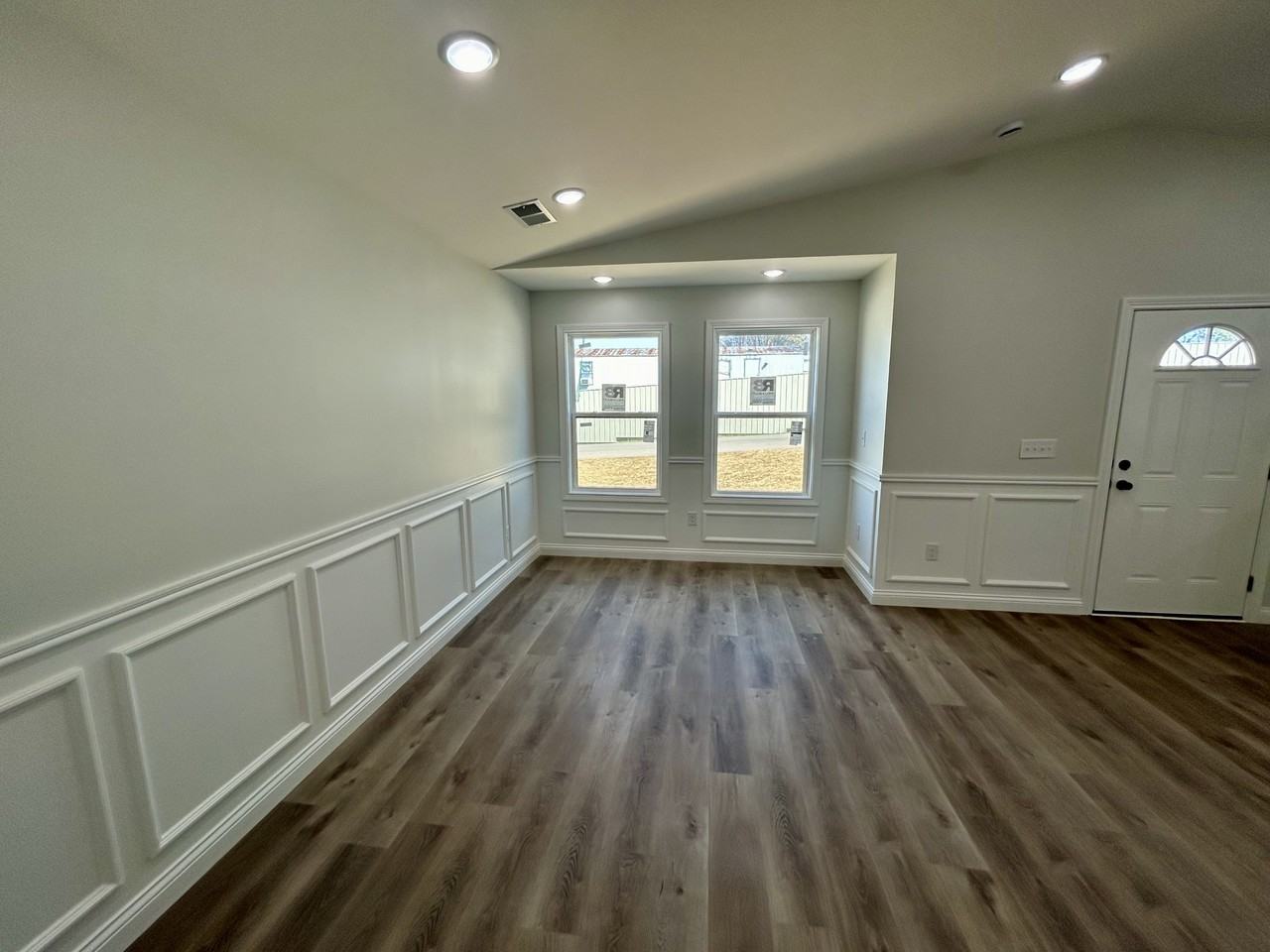 79 Bluegrass Dr #1 - Photo 7 of 19