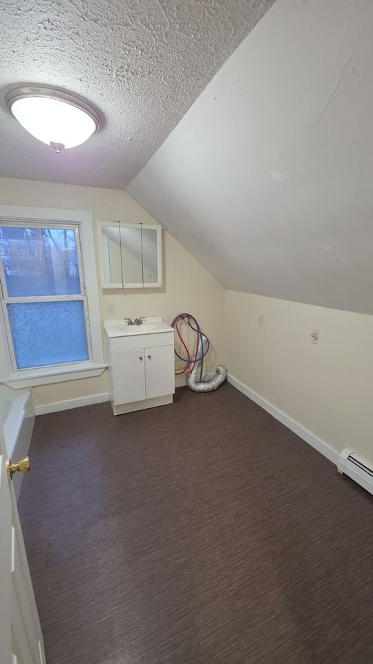 4 Kossuth St - Photo 7 of 13