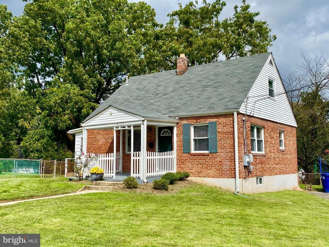 7132 Parkview Ave #1 - Photo 2 of 33