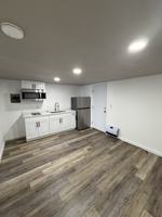 featured image of 2010 16th St Ne #2010A