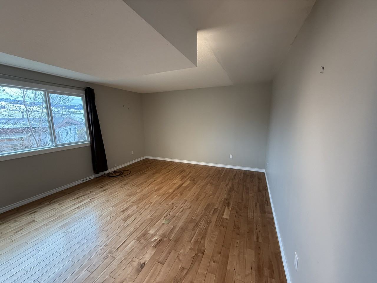 5826 Bartlett Rd Lowr - Photo 2 of 10