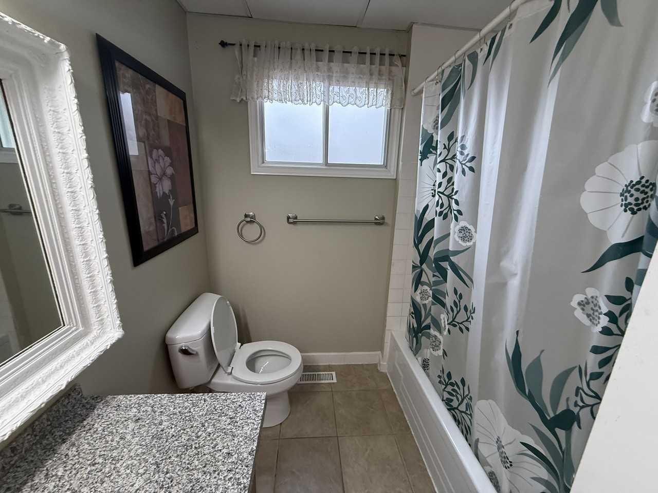 5826 Bartlett Rd Lowr - Photo 4 of 10