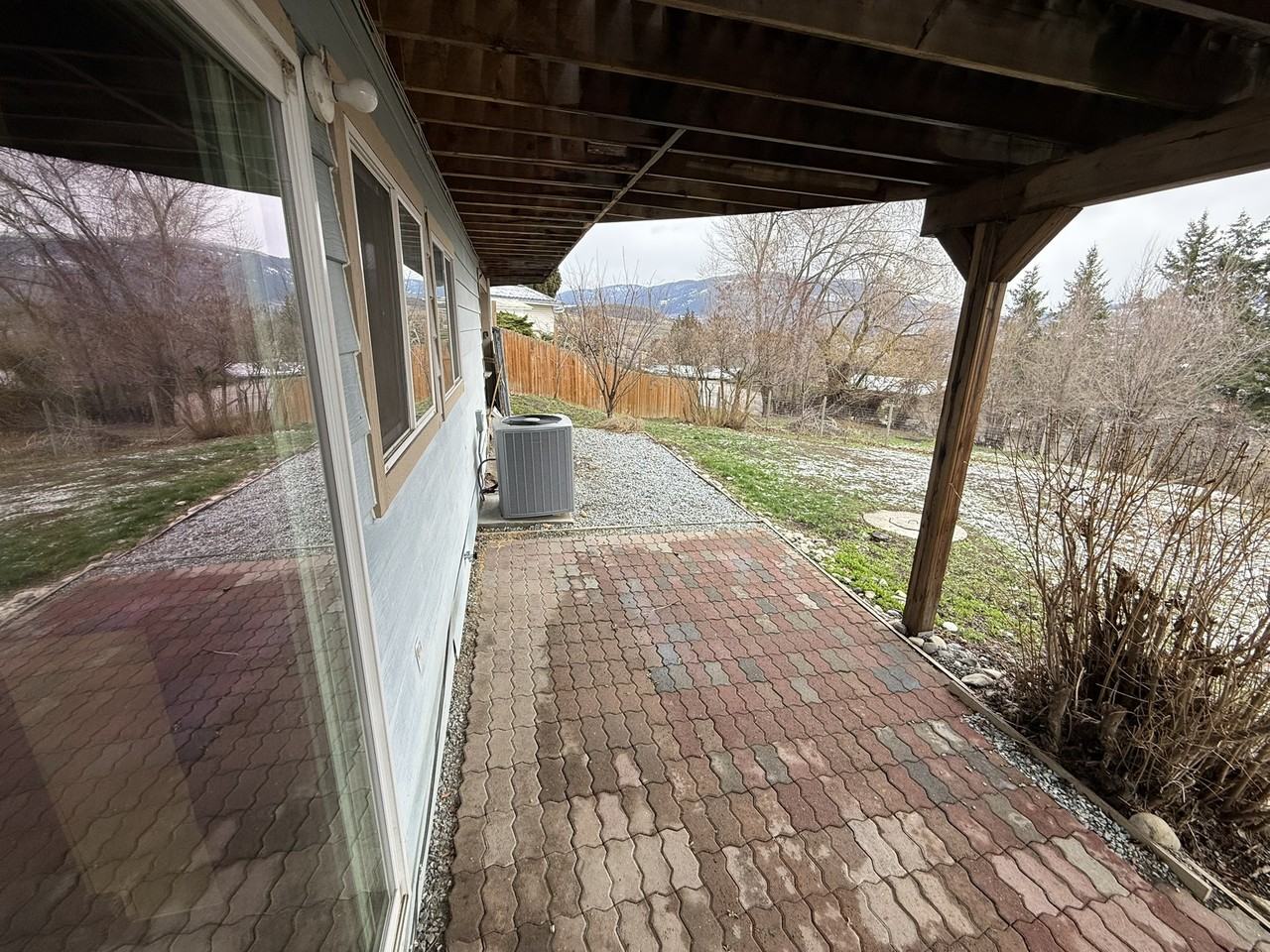 5826 Bartlett Rd Lowr - Photo 7 of 10