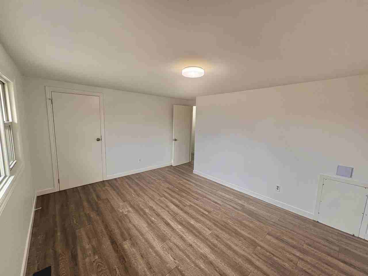 766 Indian Rd N #1 - Photo 5 of 9