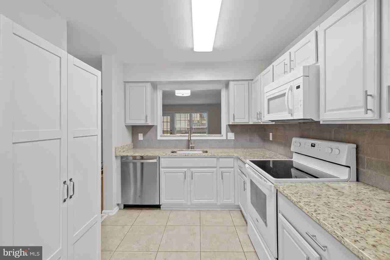 8640 Dellway Ln #1 - Photo 6 of 38