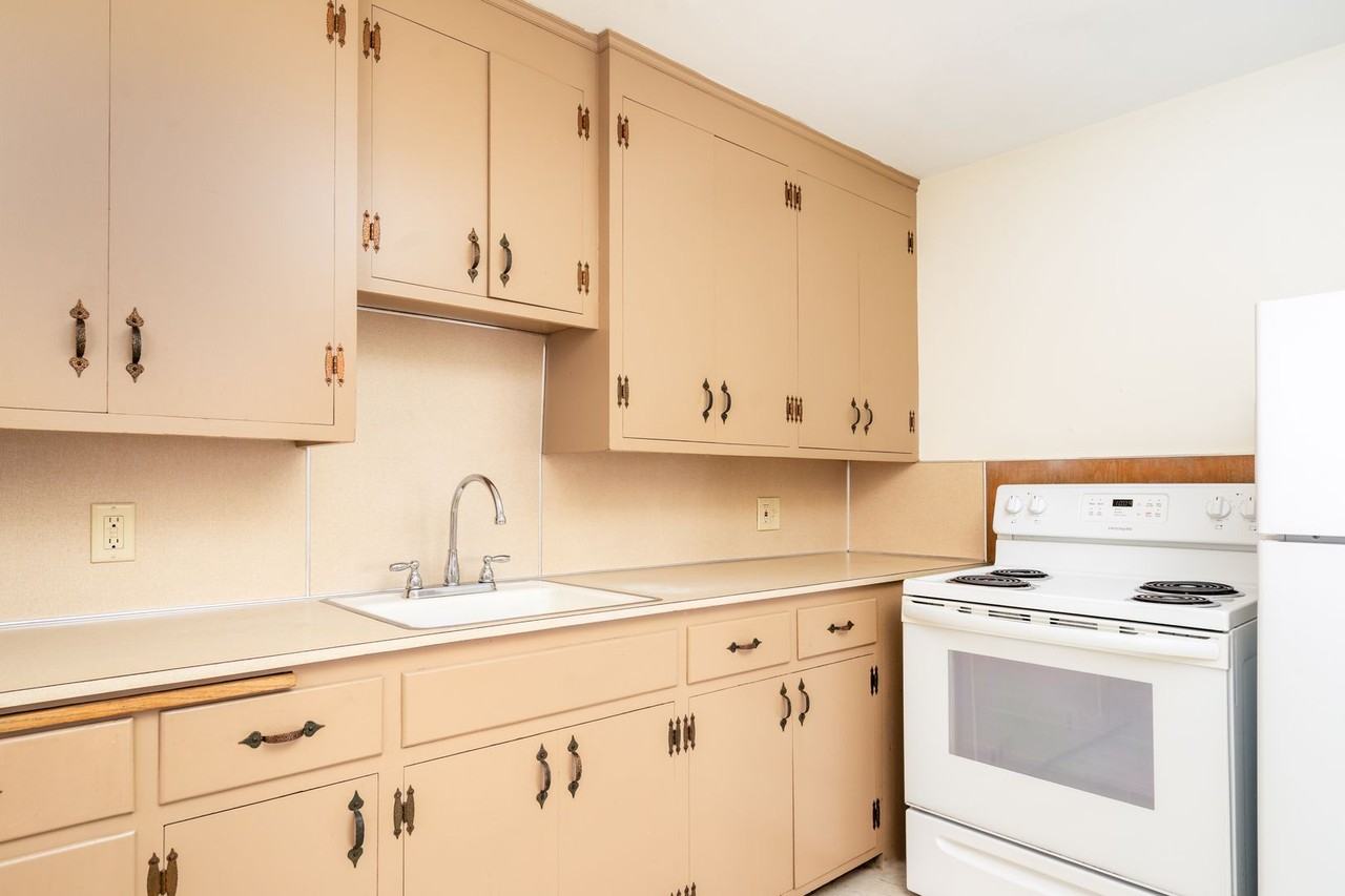 2709 Park Ave S - Photo 3 of 8