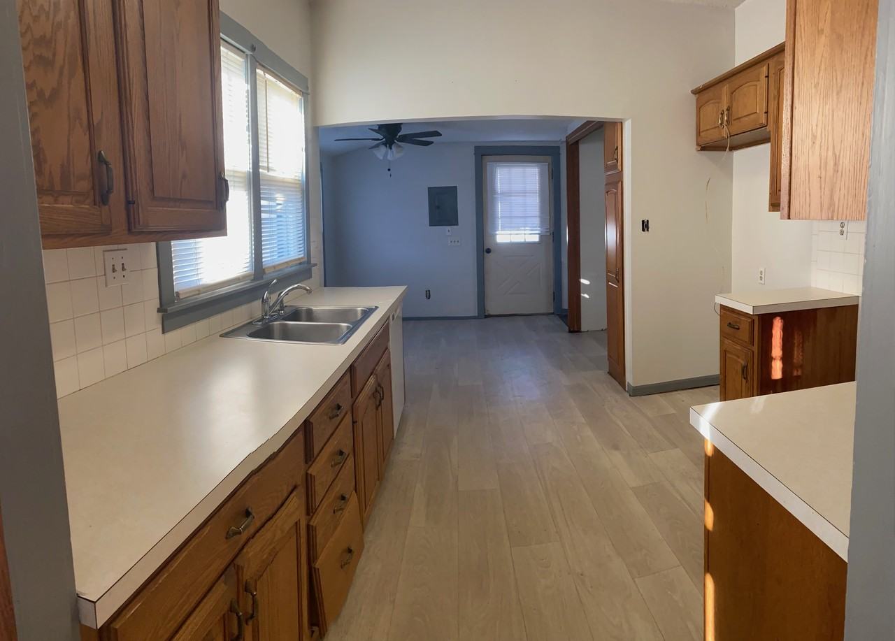 517 N Taylor St #1 - Photo 6 of 18