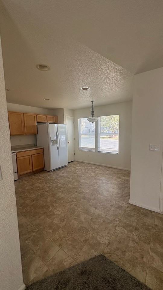 10673 Durango Pl - Photo 4 of 18