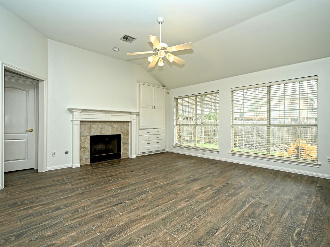 15126 Galena Dr - Photo 2 of 14