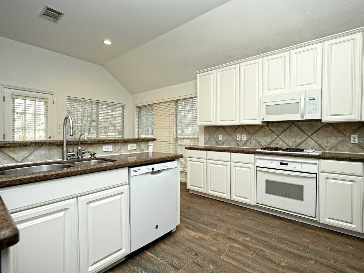 15126 Galena Dr - Photo 5 of 14