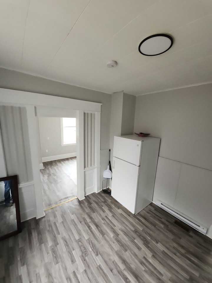 5 Davison St #2 - Photo 3 of 10