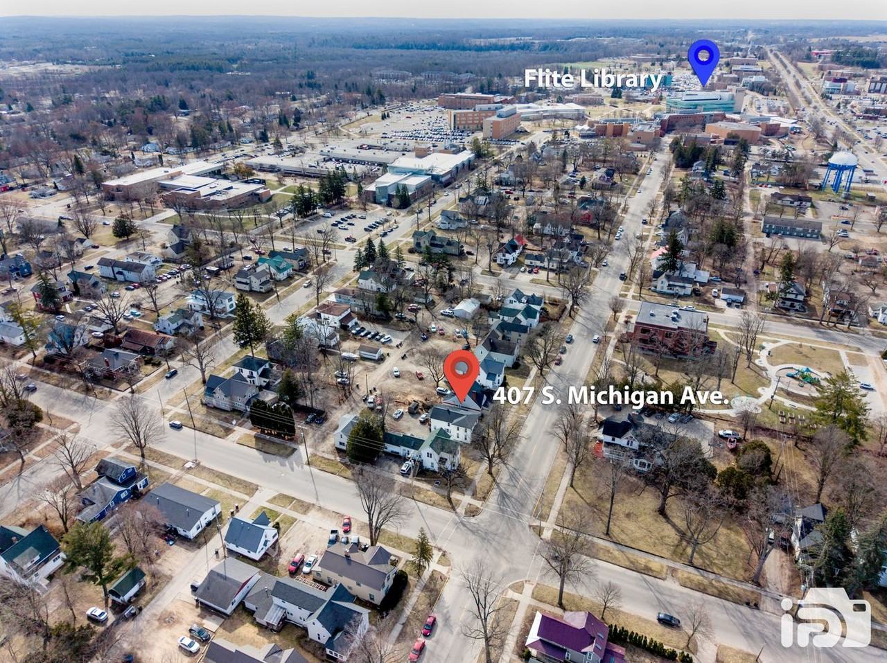 407 S Michigan - Photo 2 of 46