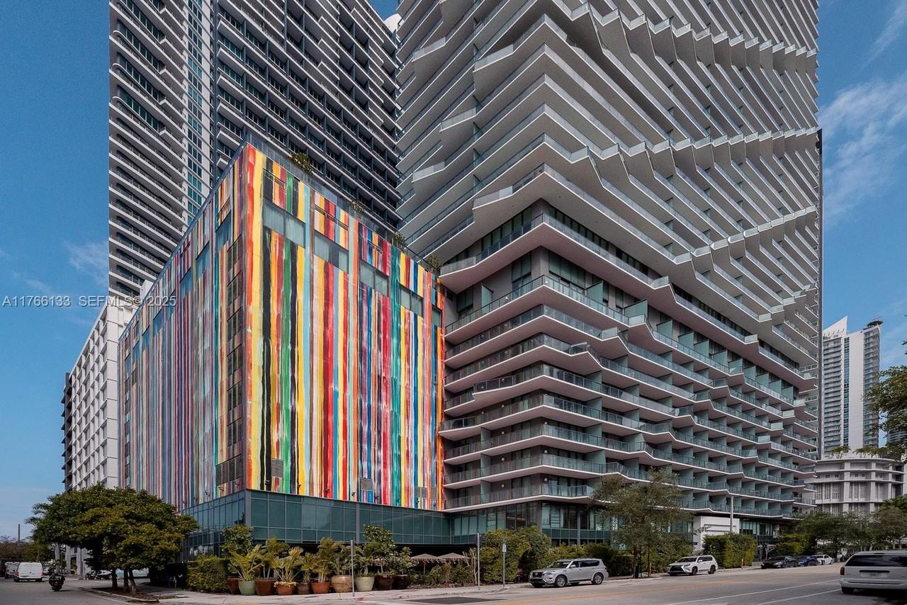 1300 South Miami Avenue #1507 - Photo 5 of 12