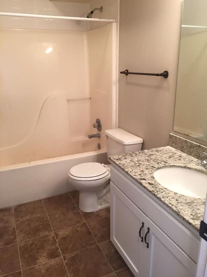 4441 Adam Ave - Photo 5 of 27