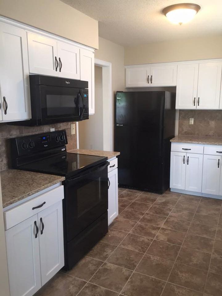 4441 Adam Ave - Photo 7 of 27