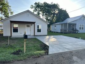 126 E Taft St #1 - Photo 1 of 1