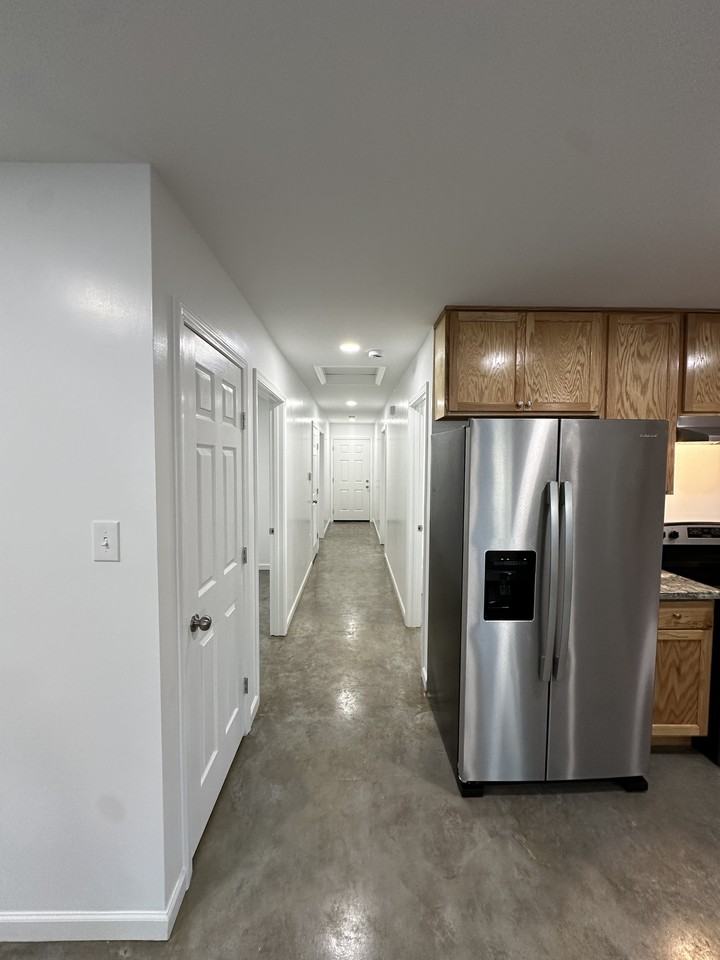 126 E Taft St #1 - Photo 6 of 11