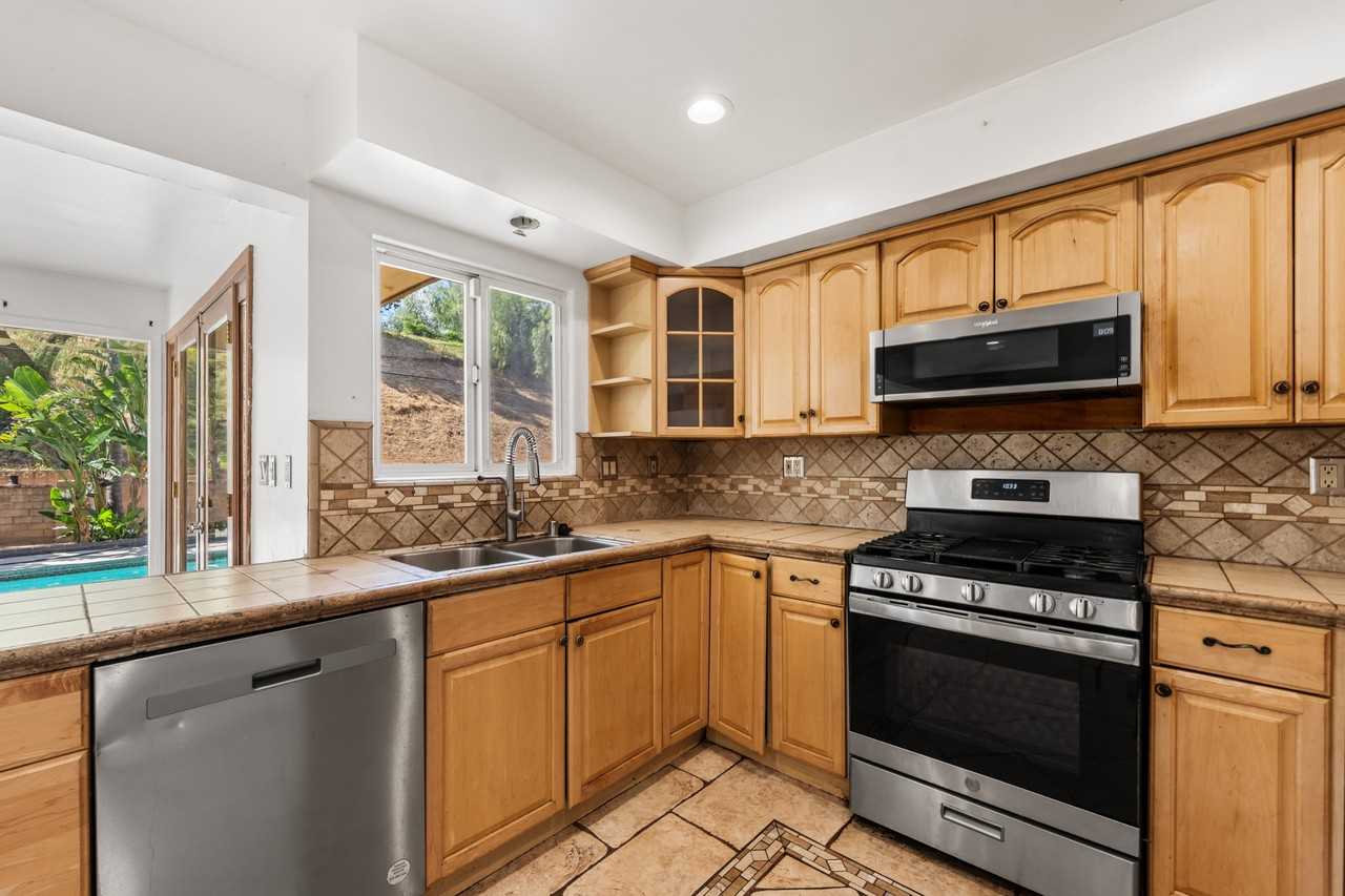 8743 Topanga Canyon Blvd #1 - Photo 4 of 43