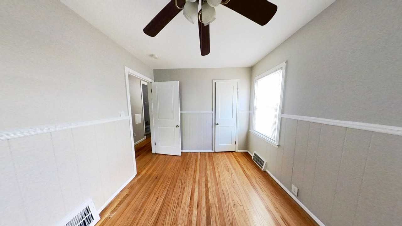 3071 Fort Park Blvd #1 - Photo 4 of 10