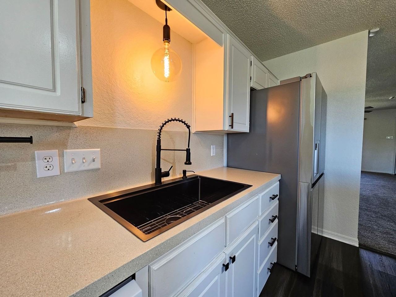3011 Tom Lockett Dr - Photo 4 of 17