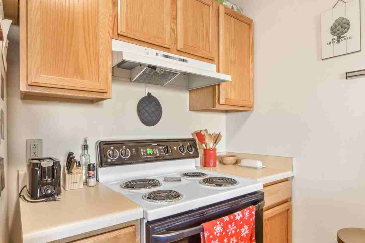 110 S 2nd St - Photo 5 of 14