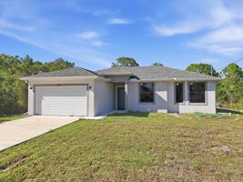 featured image of 825 Carbon St E #1