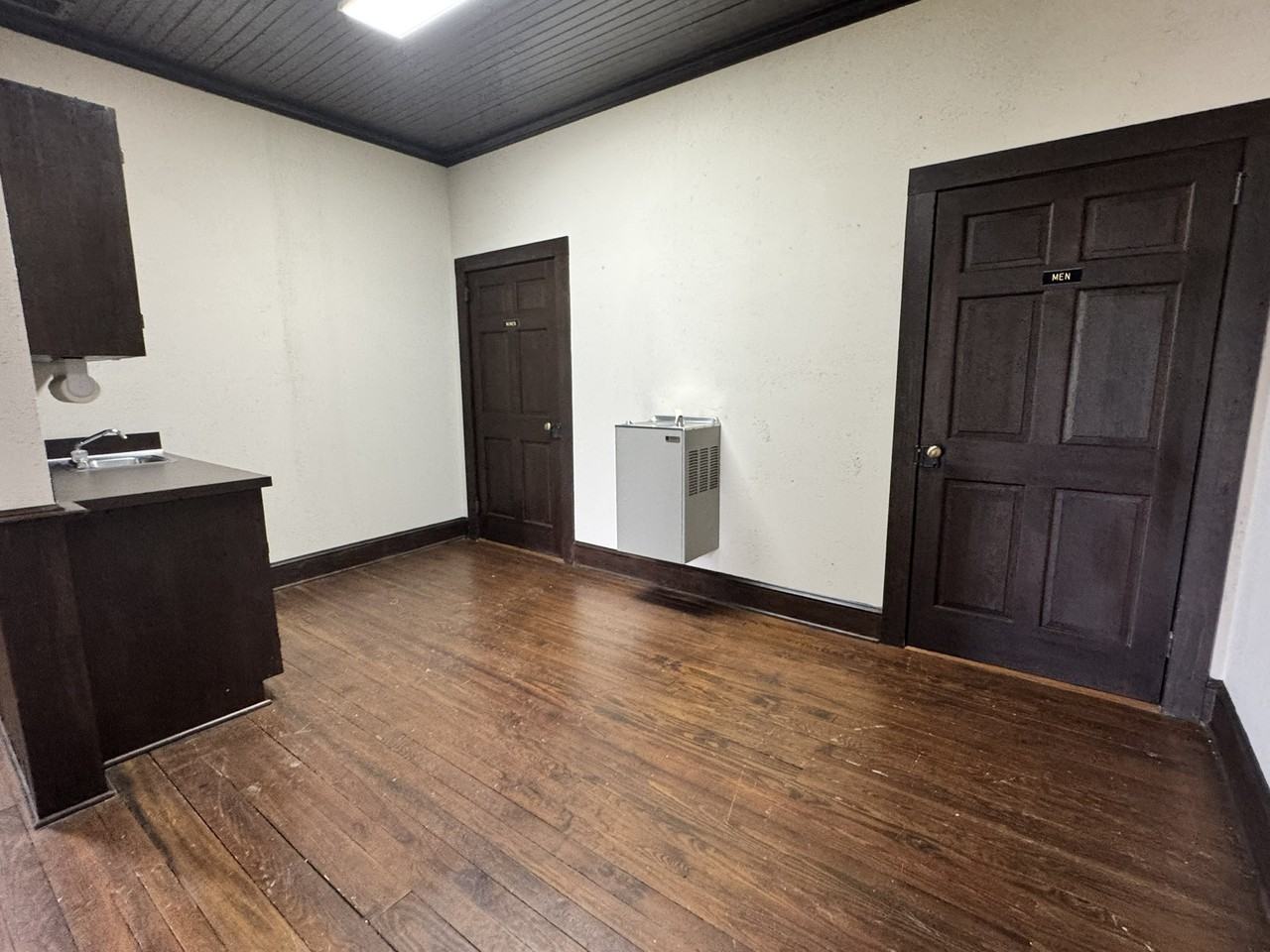 108 N 3rd St #1 - Photo 6 of 10