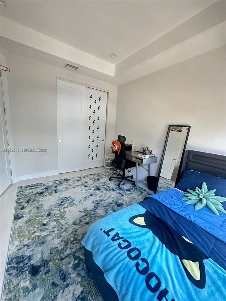 8443 Northwest 47th Street #8443 - Photo 6 of 36