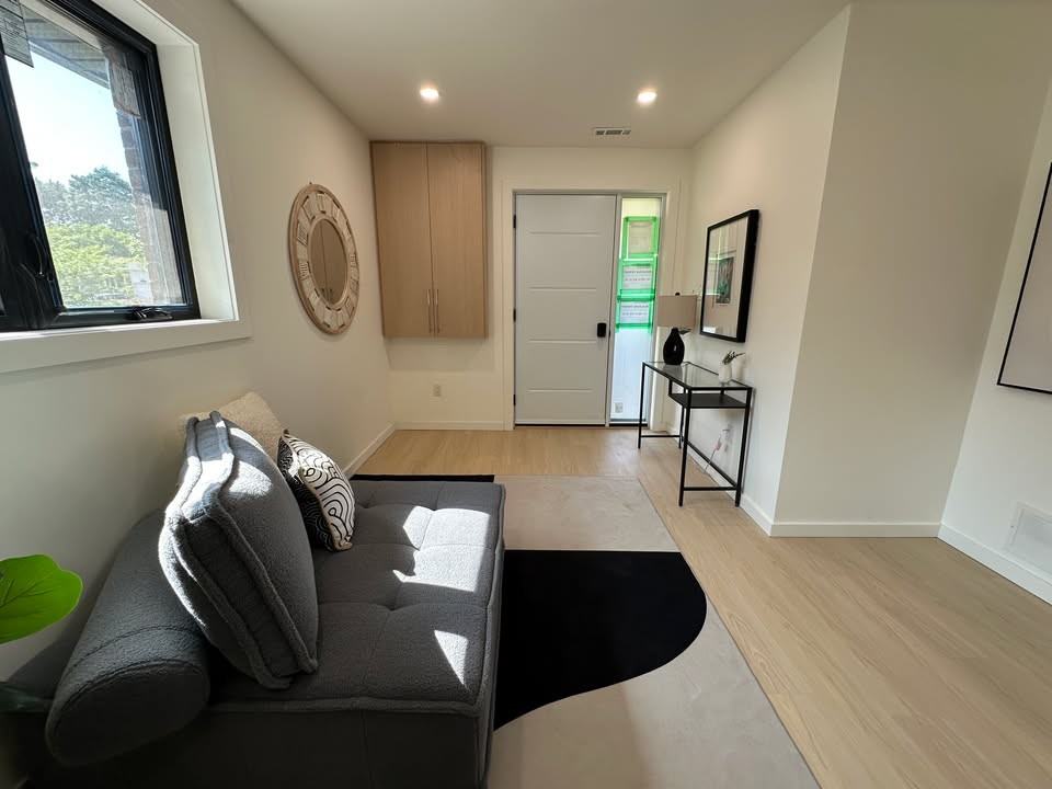 35 Portico Drive - Photo 6 of 7