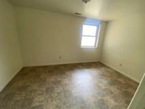 COL400 - Photo 1 of 1