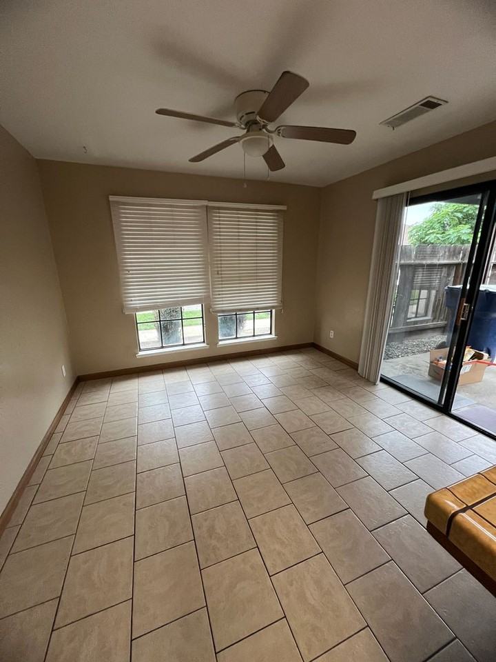 424 E Prosperity Ave - Photo 6 of 10