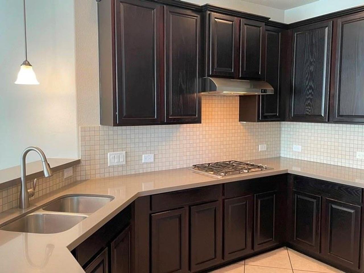 400A Hummingbird Ln - Photo 5 of 31