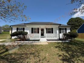 703 Larchwood Dr - Photo 1 of 1