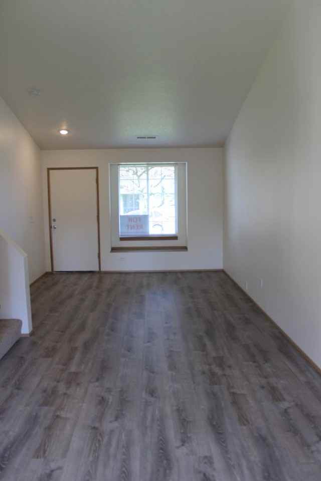 33037 Nw Laurel St - Photo 3 of 14