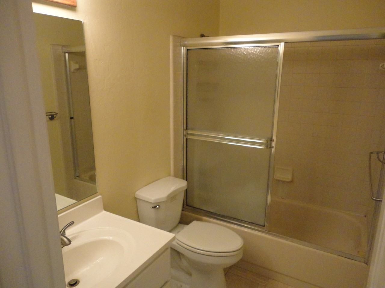 5707 Sw 10th Pl - Photo 6 of 10